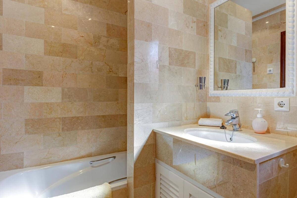 Casa Cumbre - 3 Bedroom * Marbellac